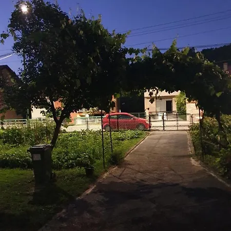 Podvisoki *